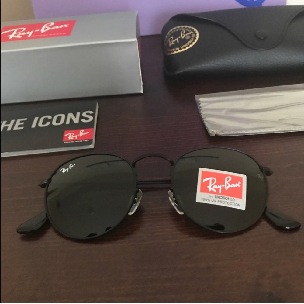 Black round ray bans 50 mm